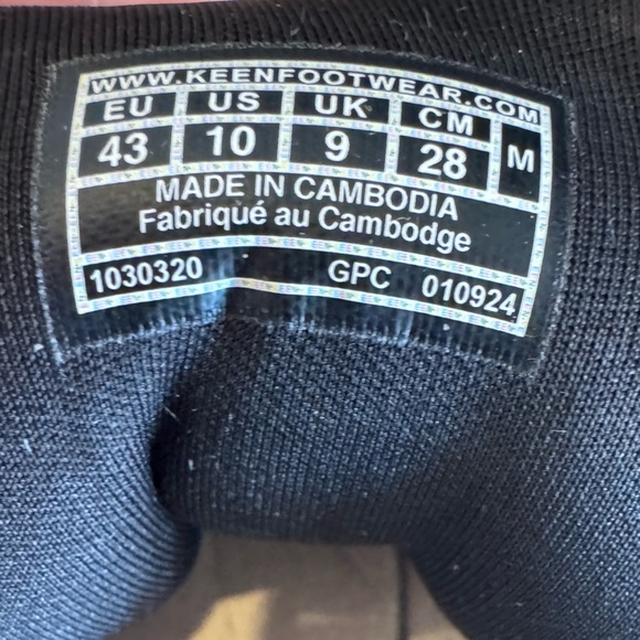 Keen Men's Black and Orange Sneakers - Picture 4 of 5